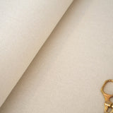 Detalle de la tela Murano Lugana 32 ct de Zweigart para bordado contado