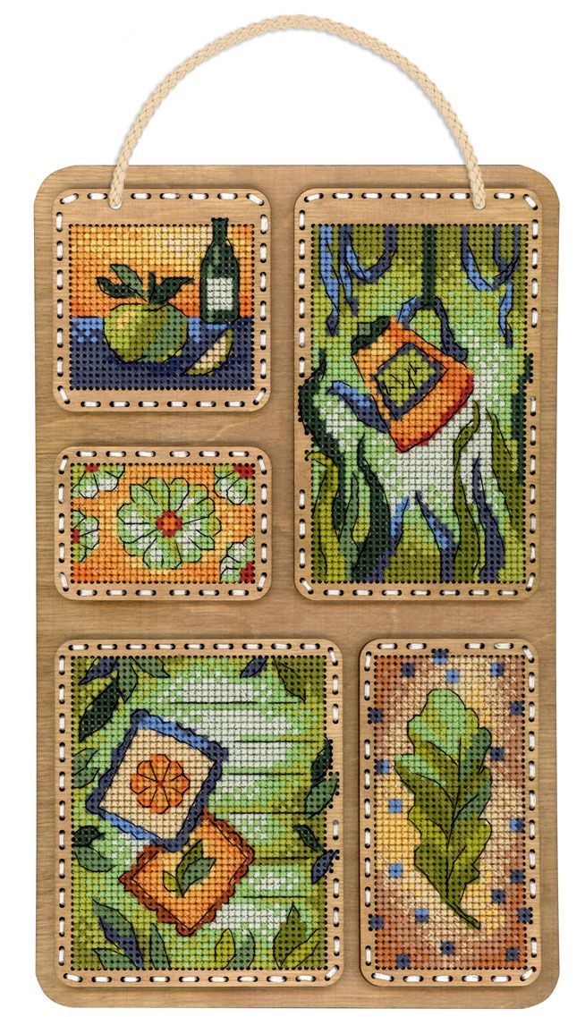 Kit de punto de cruz sobre base de madera Summer Collage MP Studia con escenas veraniegas bordadas y diseño decorativo listo para colgar
