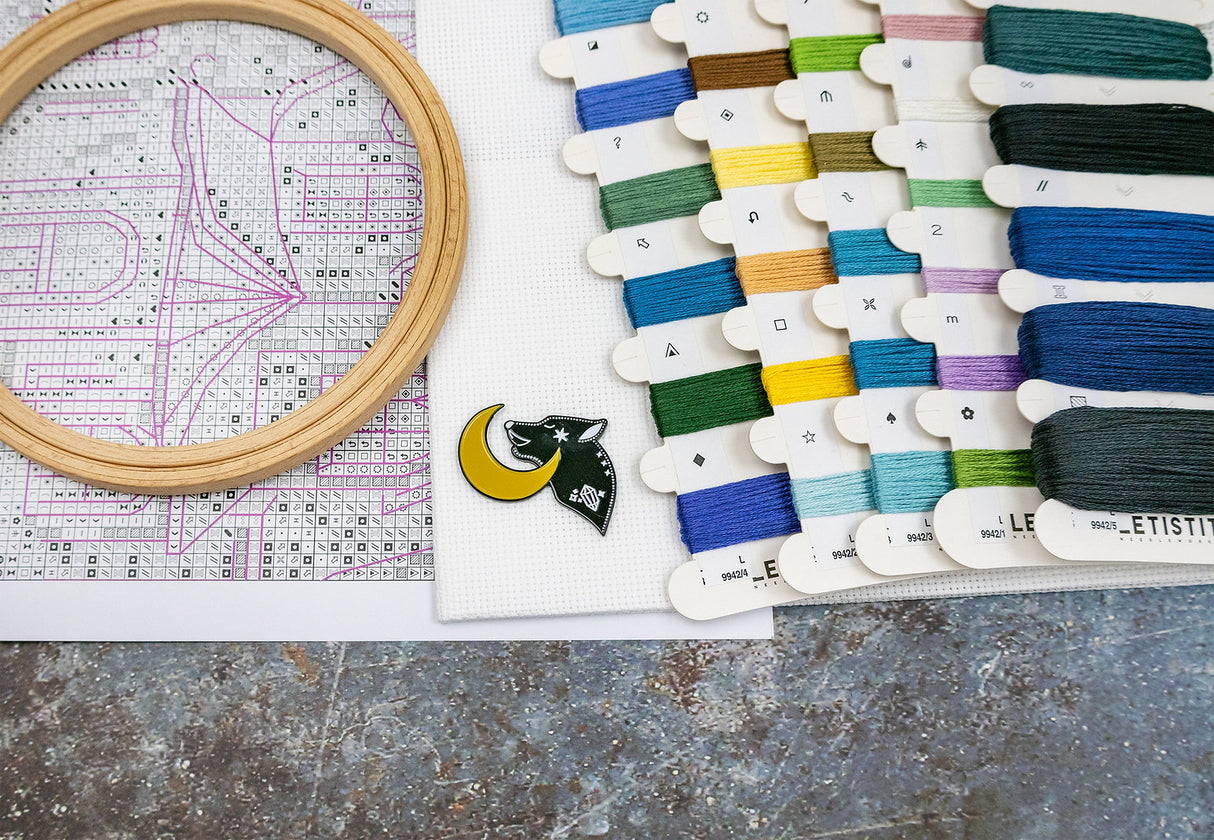 L9942 Le Jardin de Luna - Letistitch | Kit de point de croix