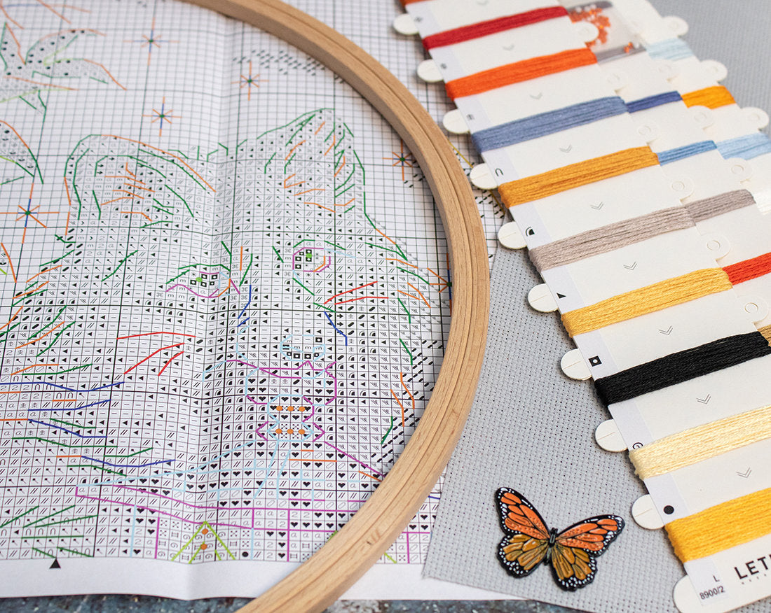 Cross Stitch Kit "Kitsune" - LETISTITCH L8900