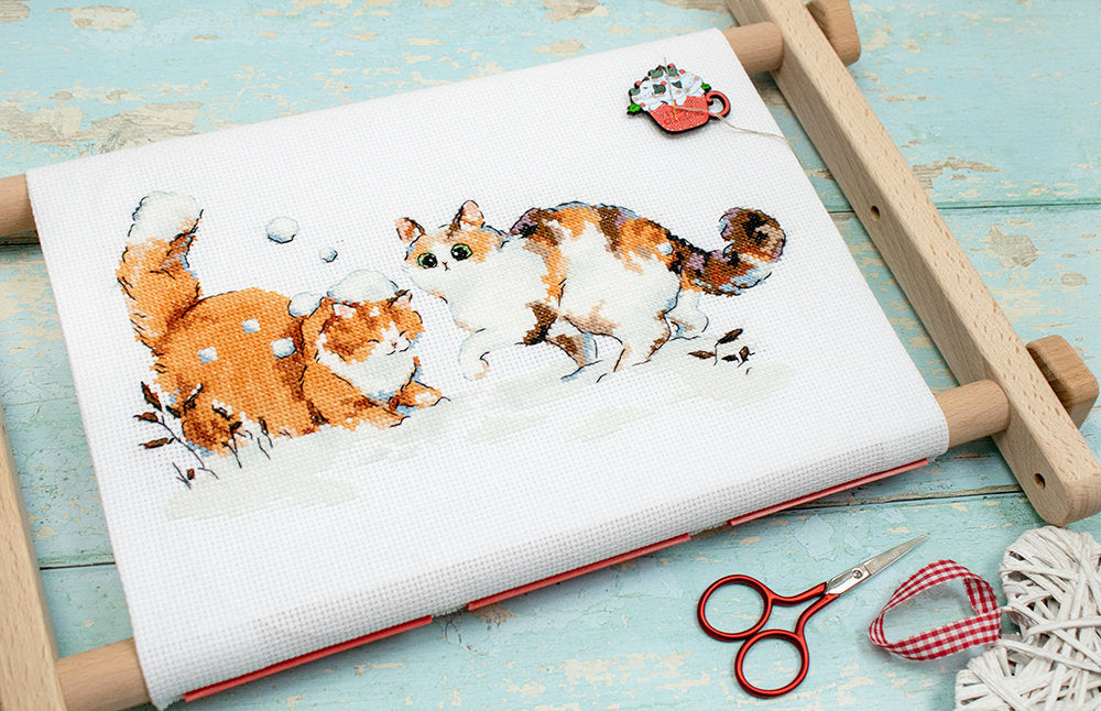 Kit de Punto de Cruz "Winter Kitties" - LETISTITCH L8813