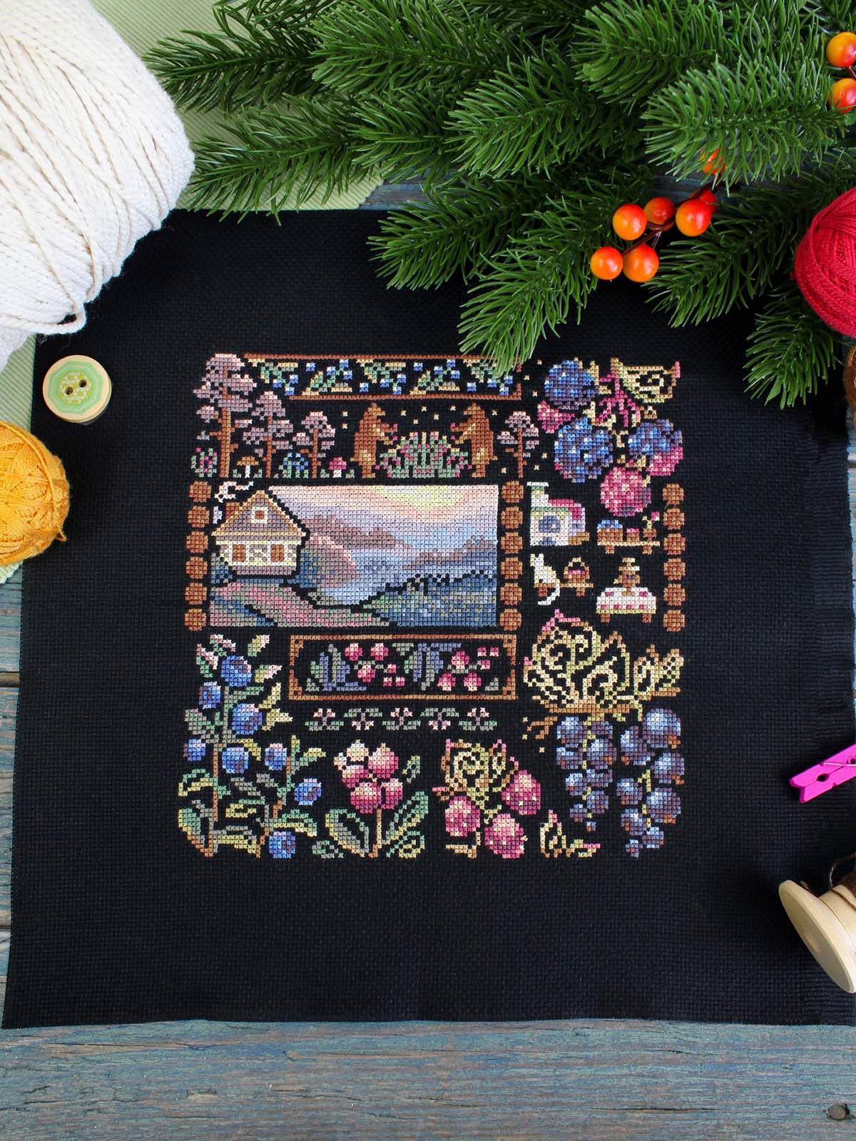 Kit de punto de cruz MP Studia SNV-1036 Sampler Dawn in the Village – Amanecer en el Pueblo 19x19 cm