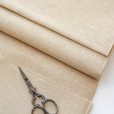 Tela de lino Belfast 32 ct Zweigart en color Light Mocha, textura naturală