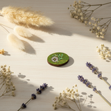 Needleminder KF059/205G “White Daisy” Needle Magnet – Kind Fox by Wizardi