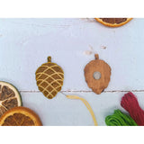 Wizardi KF059/66P Magnetic Needle Holder – Wooden Pine Cone