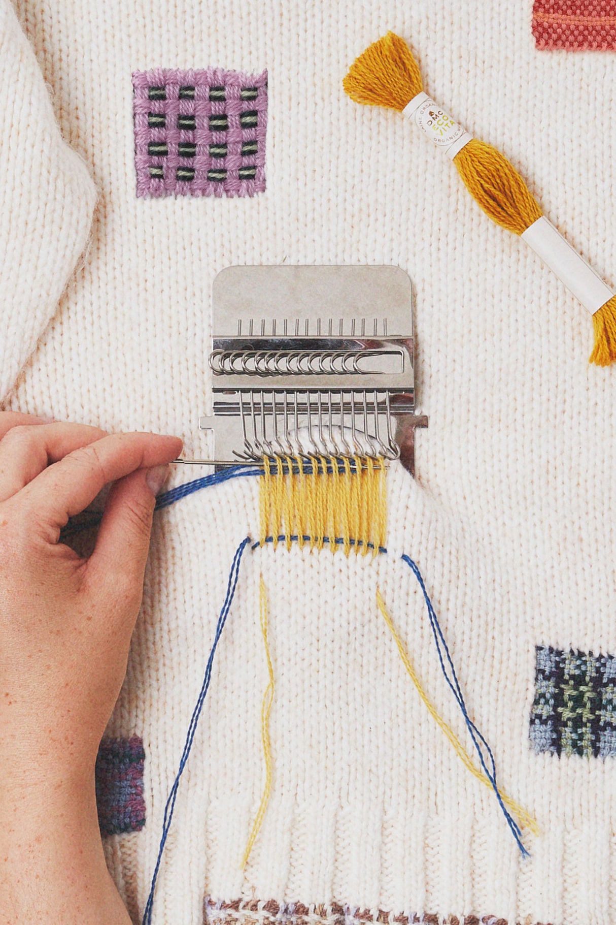 DMC Weaving Kit: 14 Hook Mini Loom for Creativity and Sustainable Repairs
