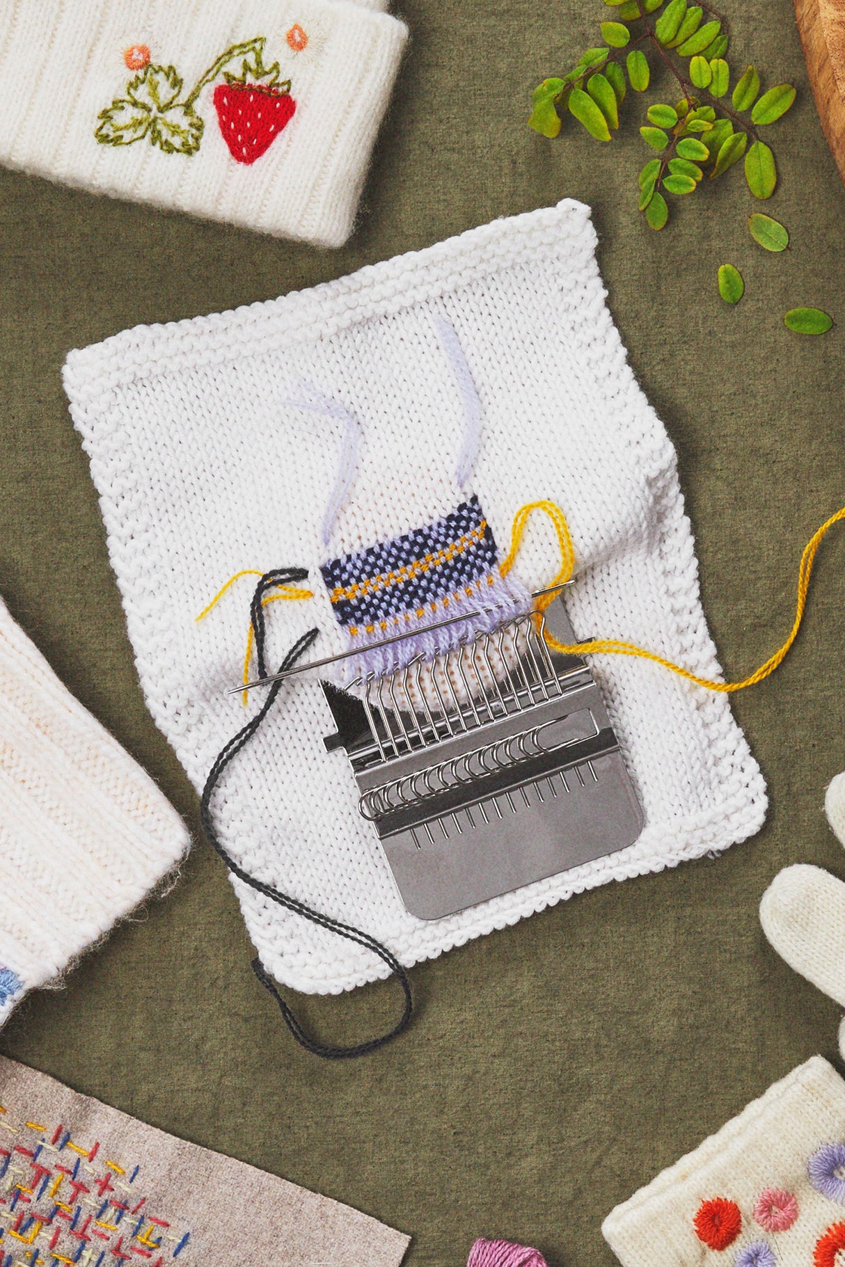 DMC Weaving Kit: 14 Hook Mini Loom for Creativity and Sustainable Repairs