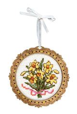 Miniature – Bouquet de jonquilles – Broderie sur socle en bois MP Studia SO-139