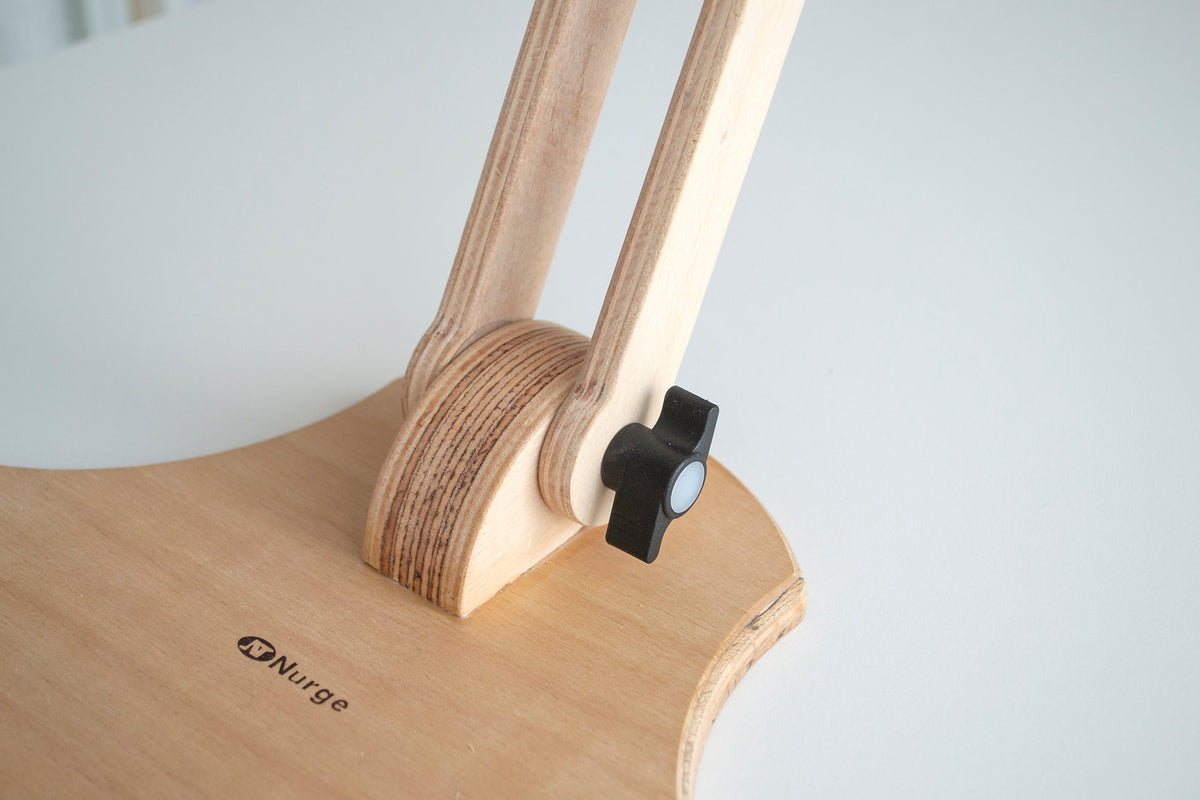 Base estable del pie de bastidor Nurge 190-4 fabricada en madera de haya