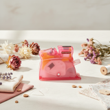 Enhebrador Automático de Agujas Clover – Eficiencia y Estilo en Tres Colores