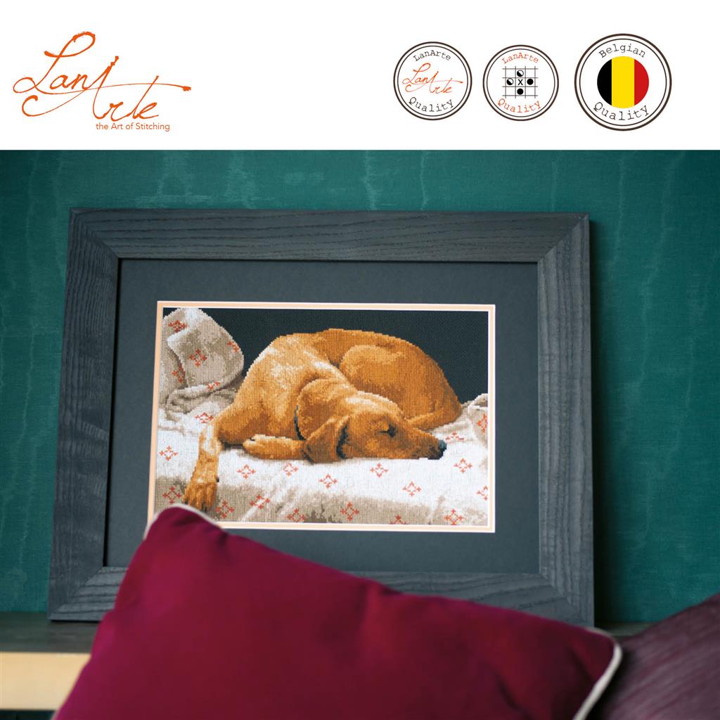 Sleeping dog - Lanarte - Cross stitch kit PN-0164050