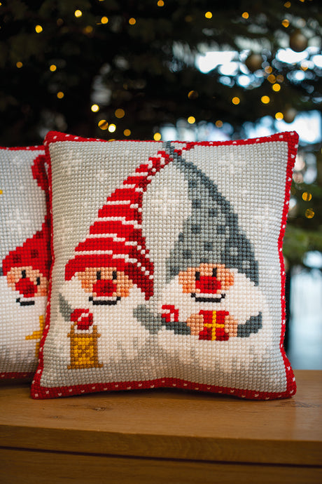 CHRISTMAS GNOMES - Kit para crear una almohada - Vervaco PN-0171685