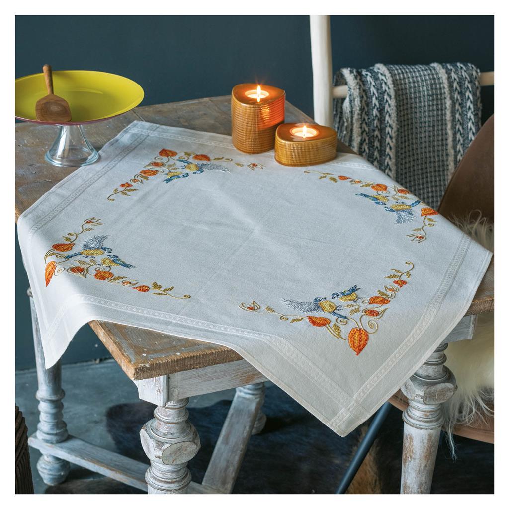 Center table. Chickadees with cape gooseberry - Vervaco - Cross stitch kit