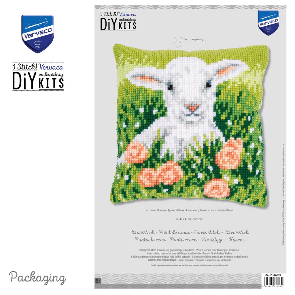 Cordero Entre Flores - Kit para crear una almohada - Vervaco PN-0196783