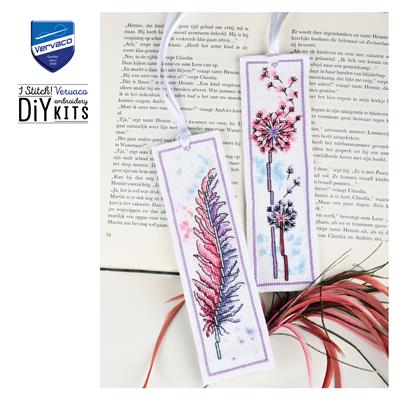Kit de Punto de Cruz Marcapáginas Pluma y Flores – Set de 2 | Vervaco