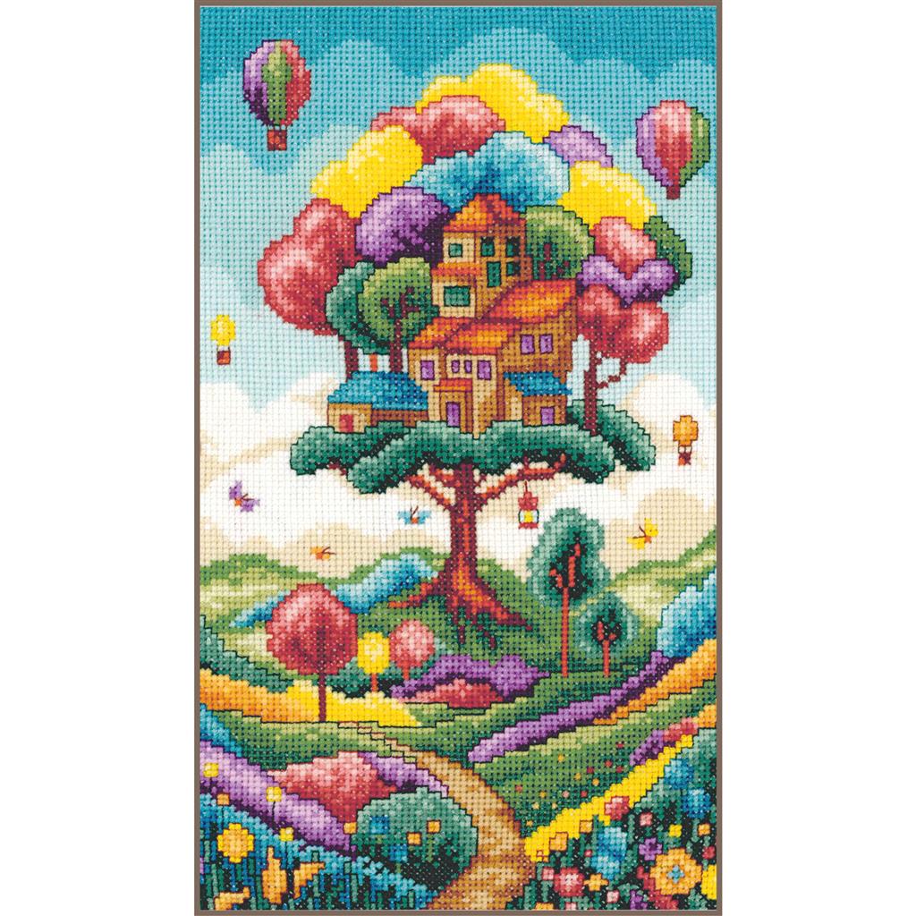Kit de punto de cruz Vervaco Paisaje con Casa del Árbol de 16 × 28 cm con un paisaje fantástico, colinas, flores, globos aerostáticos y una casa construida en un árbol.