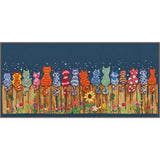 Kit de punto de cruz Vervaco Cats on Fence CD1486 con varios gatos de colores sentados sobre una valla de madera en una escena nocturna.