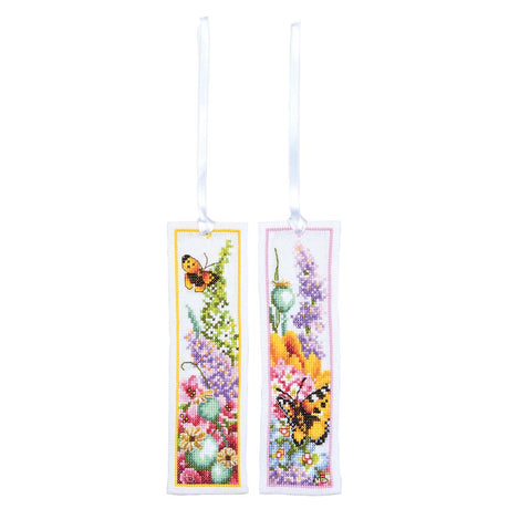 Kit marcapáginas Lanarte Flower Power Bouquet con dos marcapáginas bordados de flores silvestres, mariposas y cinta blanca para colgar.