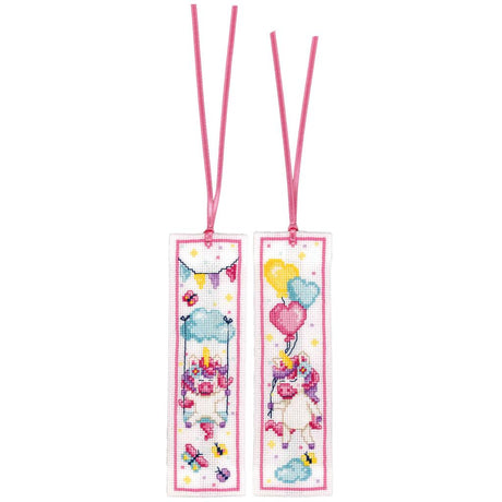 Kit marcapáginas Vervaco Unicorn con dos marcapáginas bordados de unicornios, globos, mariposas y cinta rosa.