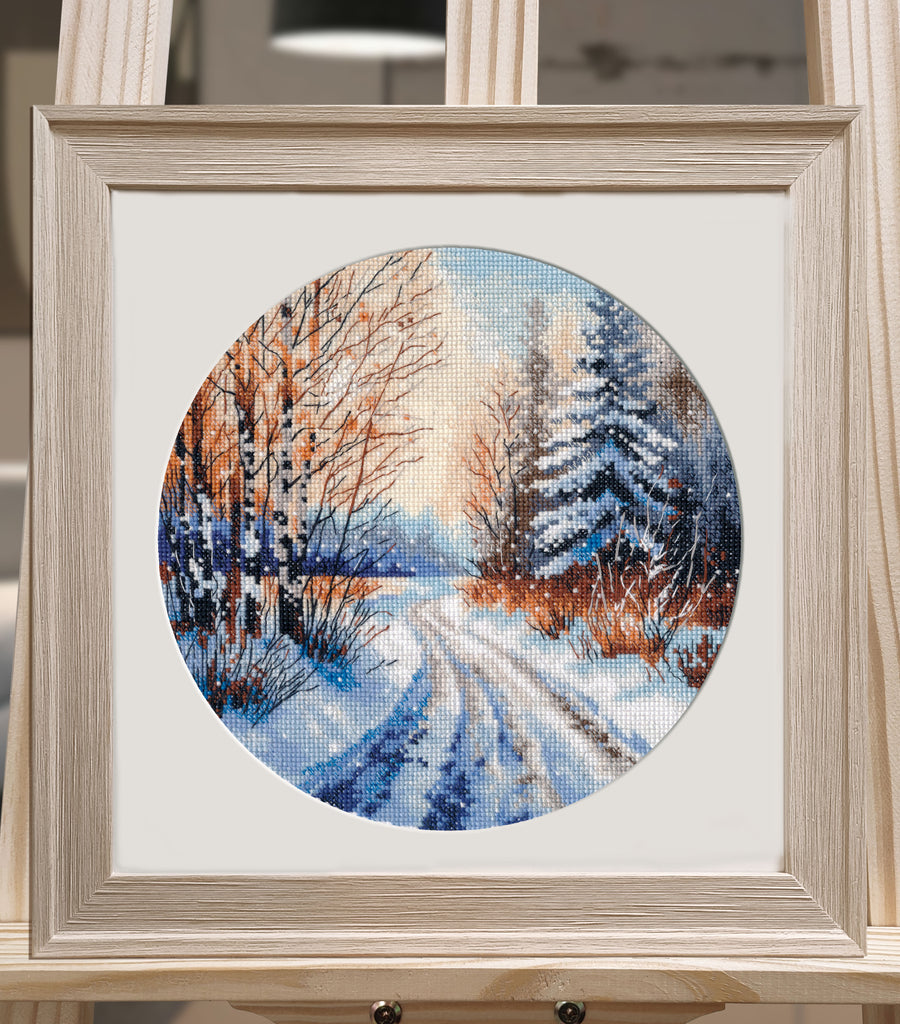 Kit de punto de cruz Oven S1727 – Snowy Road / Paisaje invernal 20x20 cm