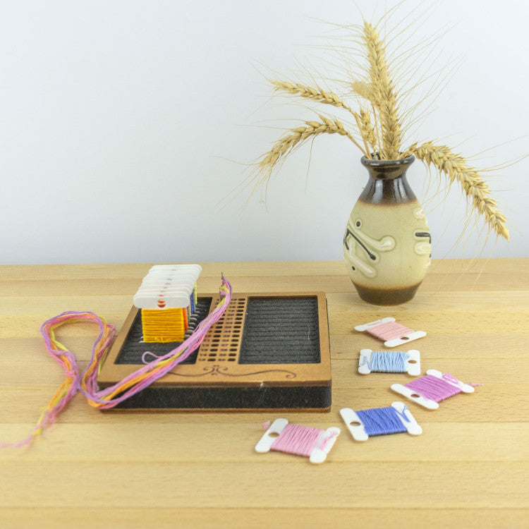 Plastic Bobbin Organizer PB-023-IMG-1 | Thread and Needle Holder