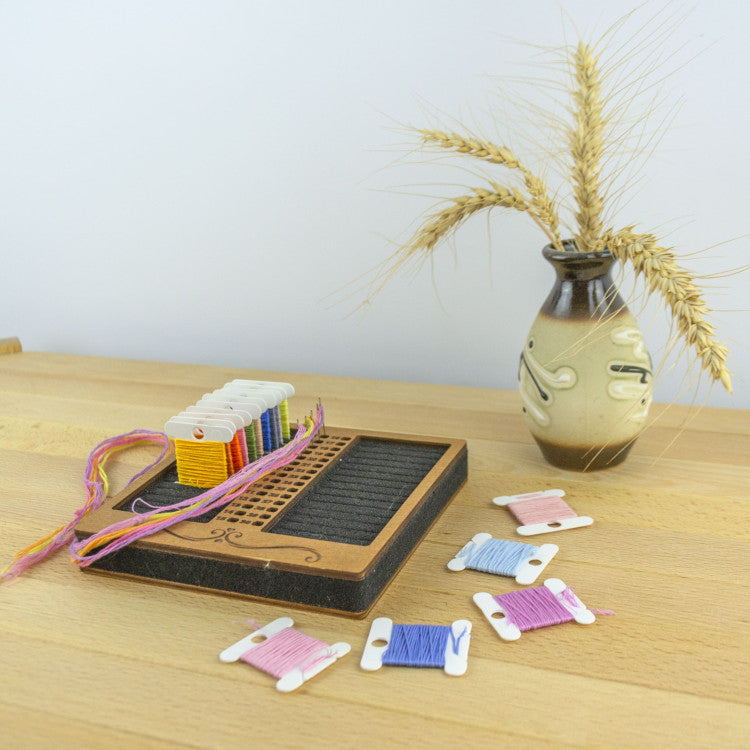 Plastic Bobbin Organizer PB-023-IMG-1 | Thread and Needle Holder