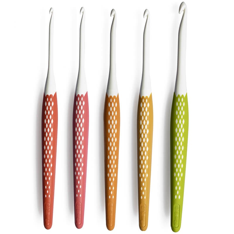 Prym Ergonomic Crochet Hooks Set - Colored Crochet Hooks with Silicone Handles, Two Sizes Available