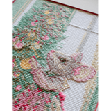 Kit de punto de cruz Aine Collection SRA1026 – “Ratita feliz”