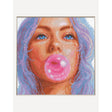 Kit de punto de cruz Aine A1032 retrato moderno mujer con chicle rosa estilo contemporáneo