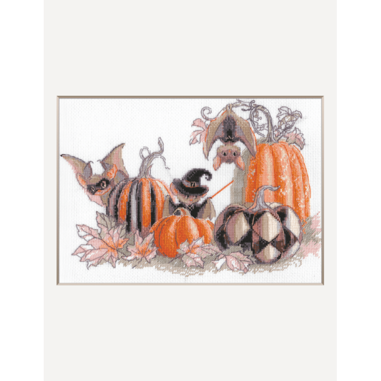 Kit de punto de cruz Aine Collection SRA1031 – “Fiesta de murciélagos y calabazas”