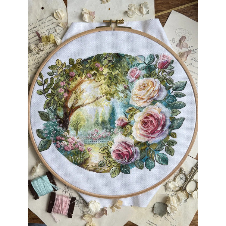 Kit de punto de cruz Andriana SANS-84 Dream Garden – Jardín de Ensueño 24x22 cm