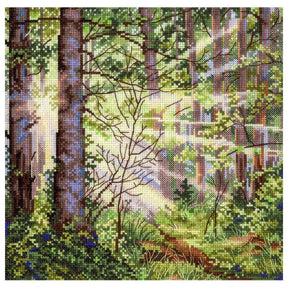 Kit de punto de cruz MP Studia Sunny Forest SNV-1004 con paisaje de bosque verde iluminado por la luz del sol entre los árboles.