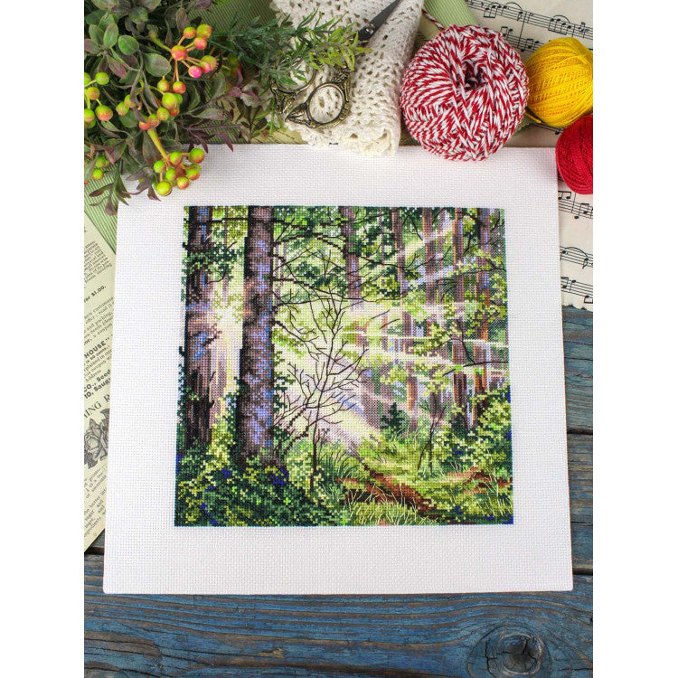 Kit de punto de cruz MP Studia Sunny Forest SNV-1004 bosque iluminado
