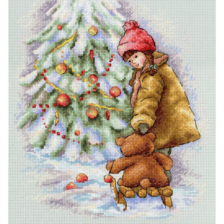 MP Studia SNV-1018 Near the Decorated Christmas Tree