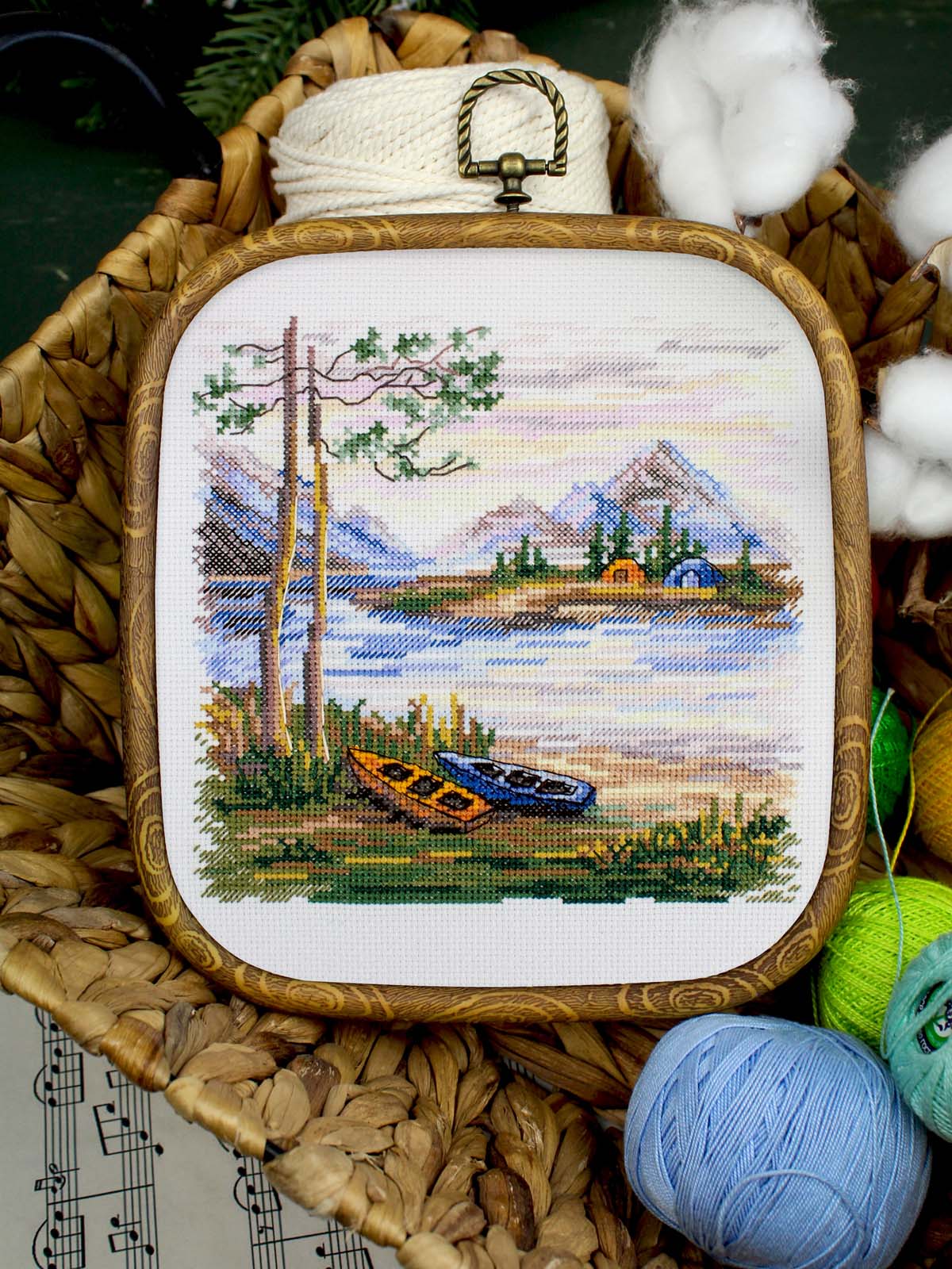 Kit de punto de cruz MP Studia SNV-956 Overnight Stay in Nature – Noche en la Naturaleza 16x16 cm
