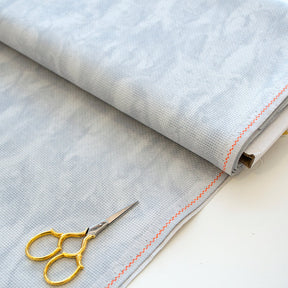 Tela AIDA 14 ct Zweigart marmoleada gris vintage para punto de cruz