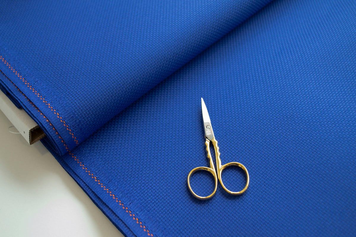 Tela Aida 14 ct azul de Zweigart con ancho de 110 cm para bordados grandes