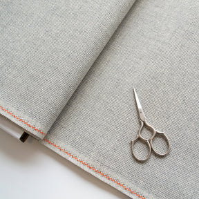 Tela Aida Yorkshire 14 ct Zweigart color 52 para punto de cruz, tejido uniforme y resistente