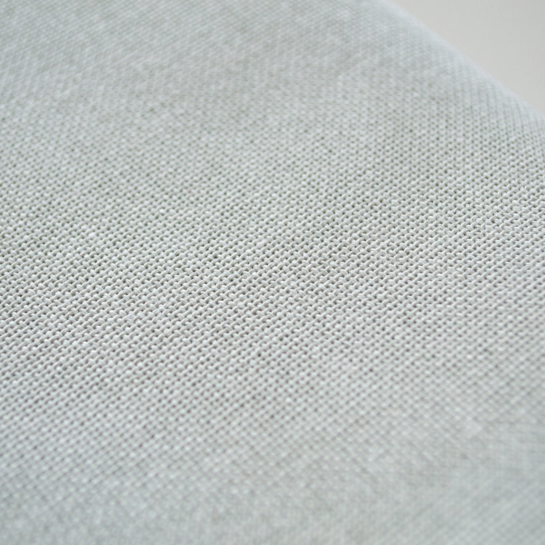 Detalle de la textura de la tela Lugana 28 ct Zweigart color 3270/7095