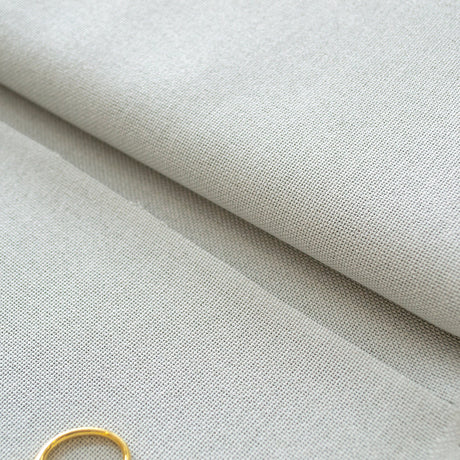 Tela Lugana 28 ct Zweigart Brittney 3270/7095 plegada – grosor y acabado