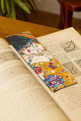 El Beso de Gustav Klimt – Kit Marcapáginas de Punto de Cruz Avanzado DMC BK1999