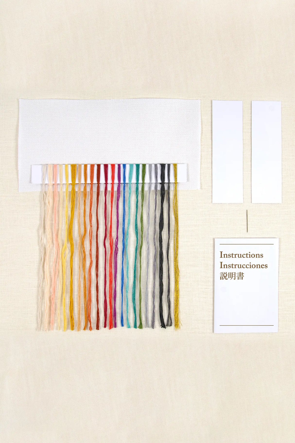 El Beso de Gustav Klimt – Kit Marcapáginas de Punto de Cruz Avanzado DMC BK1999