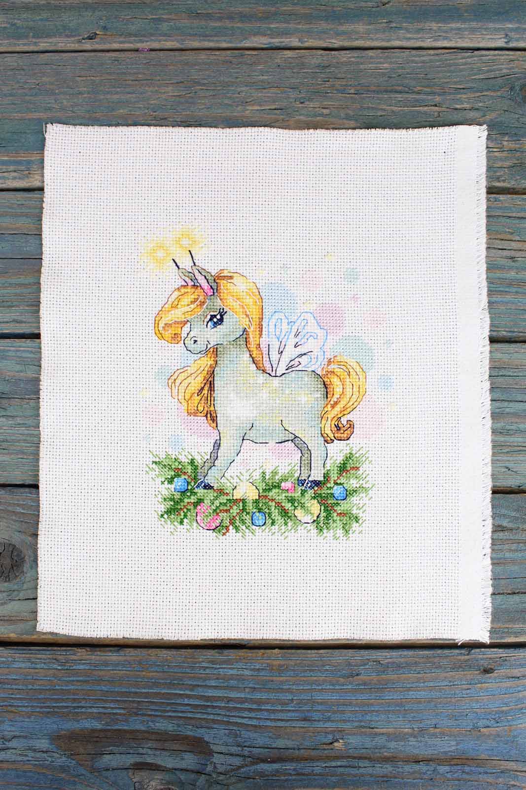 Vista adicional de Kit de punto de cruz MP Studia SM-1251 – Festive Horse 18x15 cm