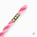 Écheveau de fil de coton Perle DMC épaisseur 3 à 15 m : élégance et polyvalence dans votre broderie